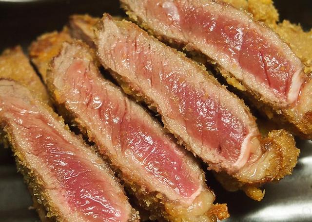 画像: 「名物牛かつ 一歩一歩 四谷本店」