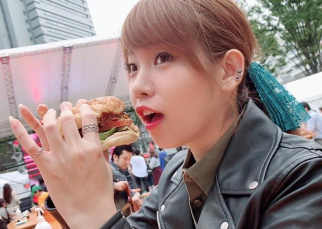 画像2: 全てがパーフェスクト！神戸牛入り!肉厚ZESTバーガー