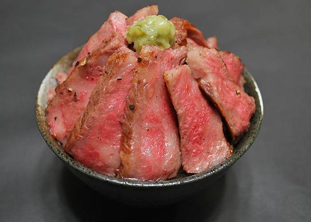 画像: 肉処 天穂「宮崎牛大トロステーキ丼」