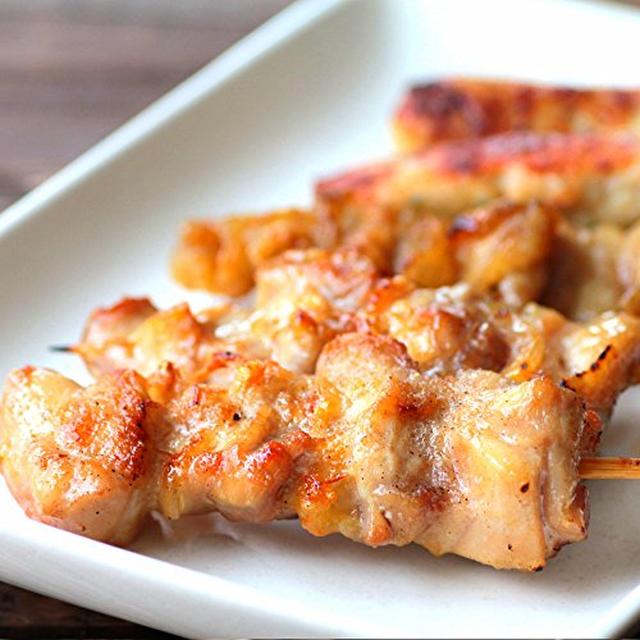 画像: Amazon | 国産若鶏　もも串セット 焼き鳥 焼肉 バーベキュー におすすめ(50本) | ミート21の焼き鳥一覧はこちら | 鶏肉 通販