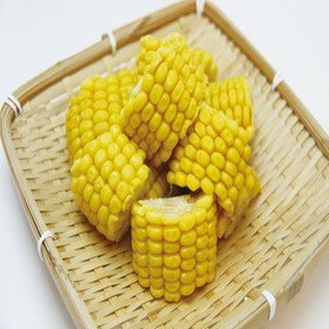 画像: Amazon | 交洋)ｶｯﾄｺｰﾝﾊｰﾌ 1.2kg(約40個入) | 食彩ネット | とうもろこし 通販